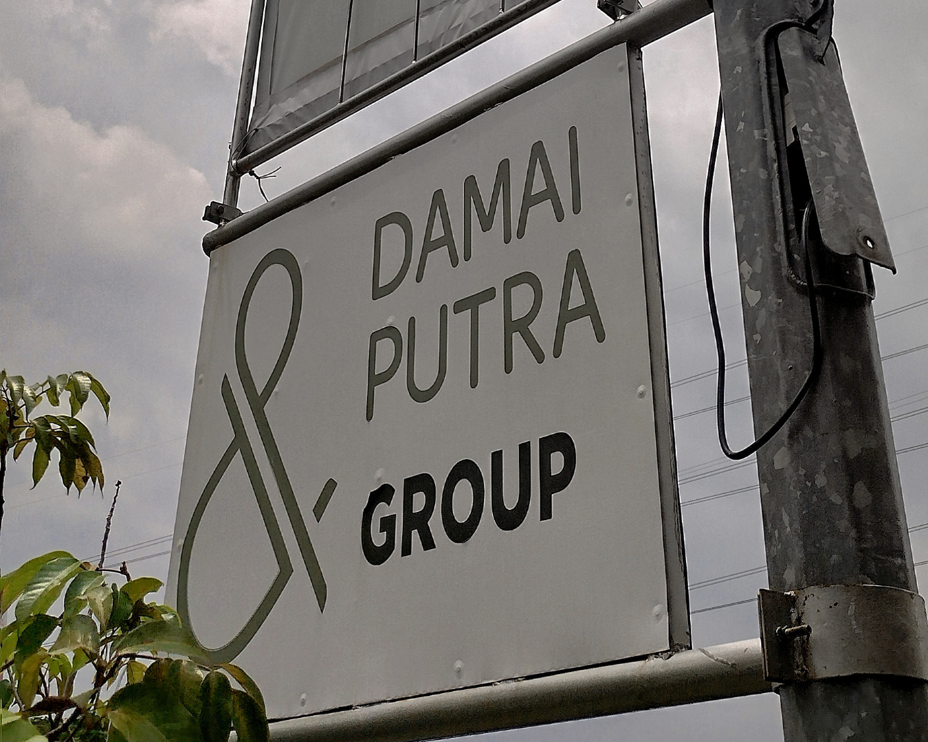 Perawatan Sign Damai Putra Group